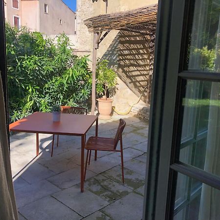 Bed and Breakfast La Chapelle Sur La Sorgue LʼIsle-sur-la-Sorgue Exterior foto